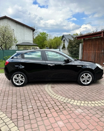 Alfa Romeo Giulietta cena 39500 przebieg: 101670, rok produkcji 2014 z Trzemeszno małe 106